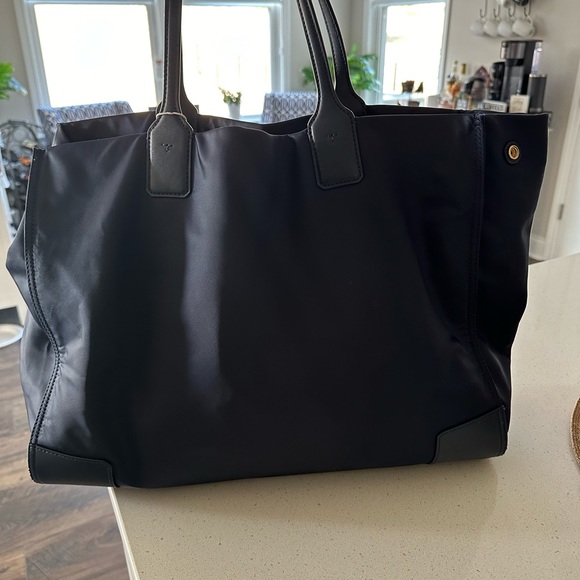 Used Tory Burch Large Tote. - Picture 2 of 15